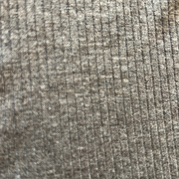 Forever 21 Juniors Square Neck Short Sleeve Tee color Gray Size Medium - Picture 7 of 11